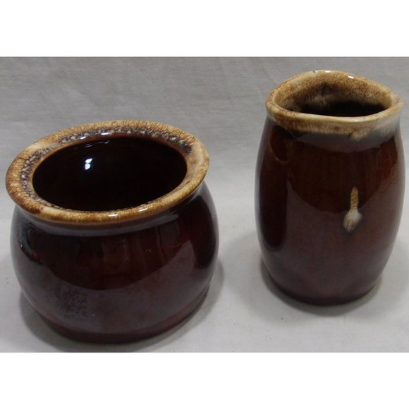 Vintage Hull Oven Proof U.S.A. Brown/Cream Pottery Sugar & Creamer 4" - Picture 2 of 10